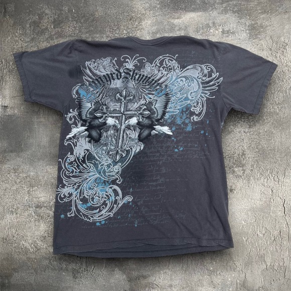 Vintage Lynyrd Skynnrd Y2K Grunge Tee - Picture 2 of 4